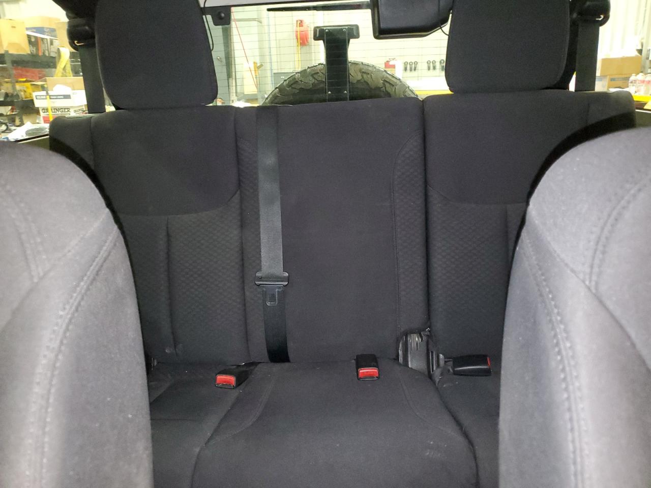 2013 Jeep Wrangler Unlimited Sport VIN: 1C4BJWDG3DL515711 Lot: 81074605