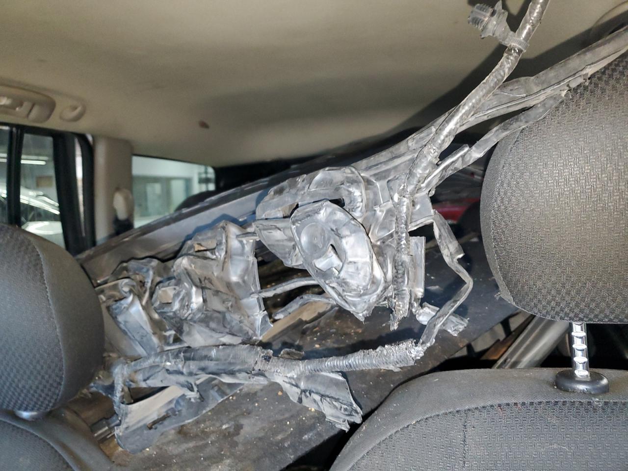 2002 Jeep Grand Cherokee Laredo VIN: 1J4GW48N42C210116 Lot: 70583815