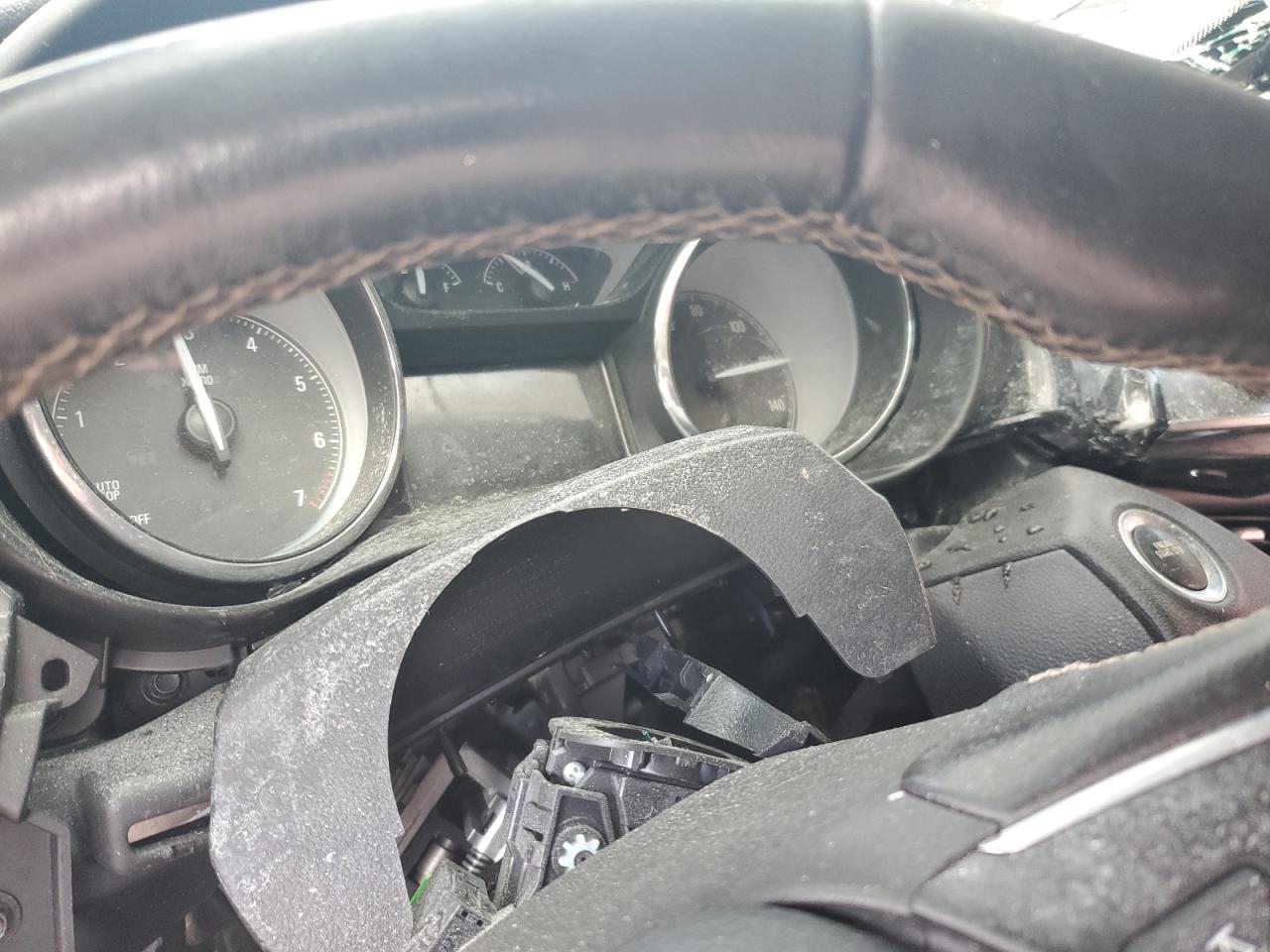 2017 Buick Envision Essence VIN: LRBFXBSA1HD128399 Lot: 81828355