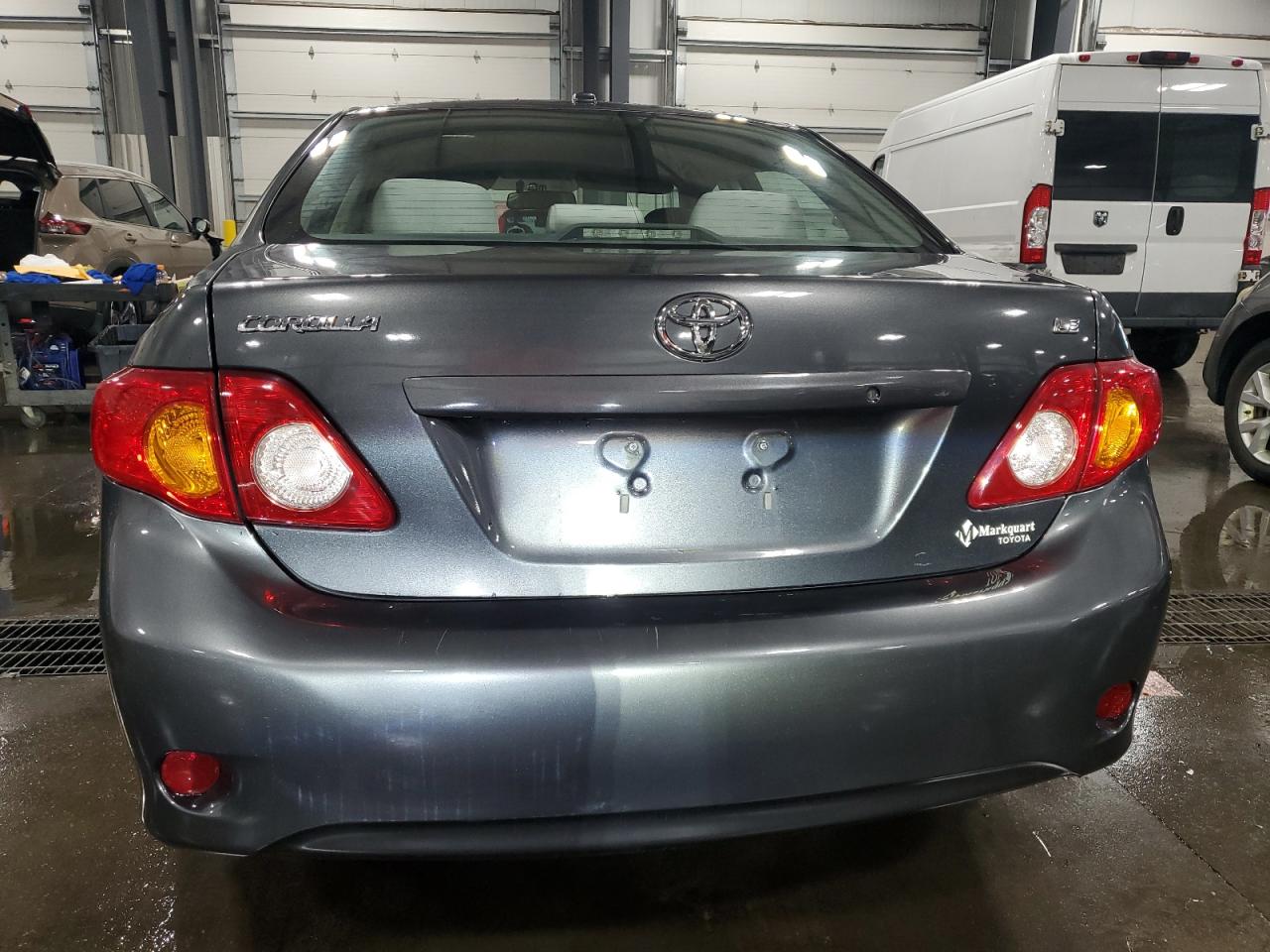 2009 Toyota Corolla Base VIN: 1NXBU40E39Z089404 Lot: 83877085