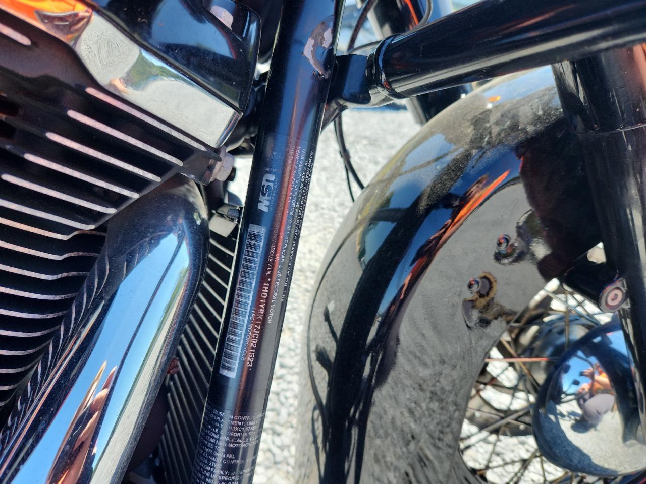 2018 Harley-Davidson Flhcs Heritage Classic 114 VIN: 1HD1YBK17JC021523 Lot: 72055765