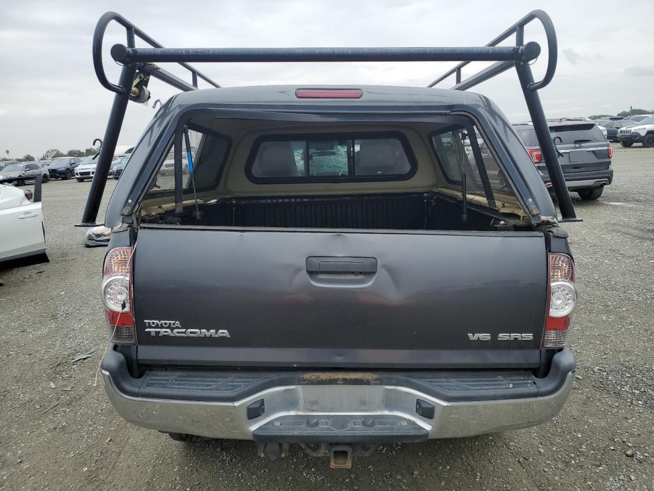 2015 Toyota Tacoma Access Cab VIN: 5TFUU4EN8FX120694 Lot: 81325875