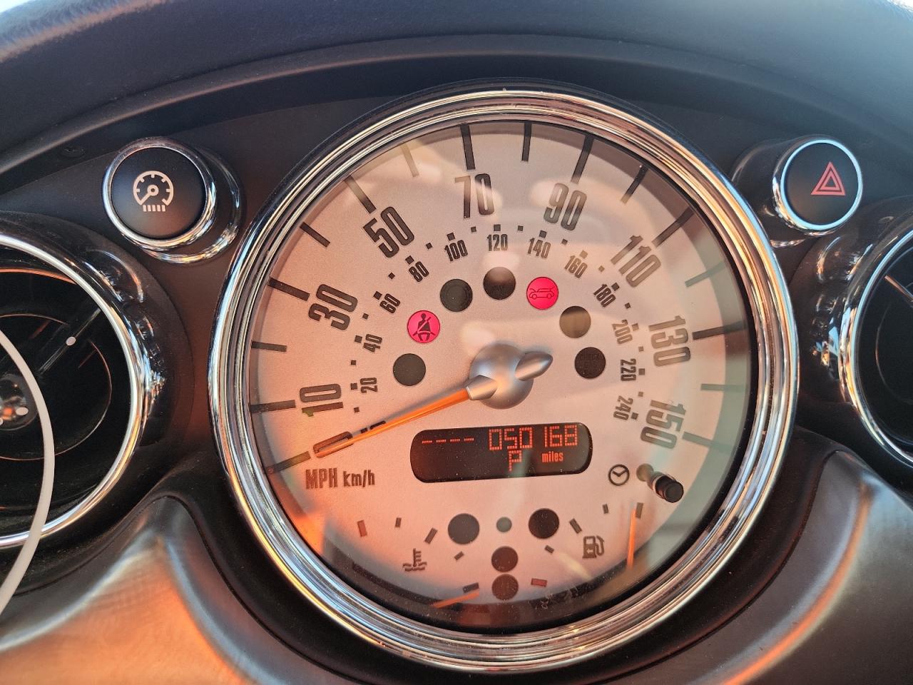 2006 Mini Cooper S VIN: WMWRH33576TK58626 Lot: 83801085