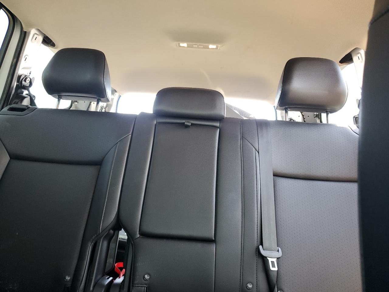 2018 Volkswagen Atlas Se VIN: 1V2KR2CA7JC570073 Lot: 71862805