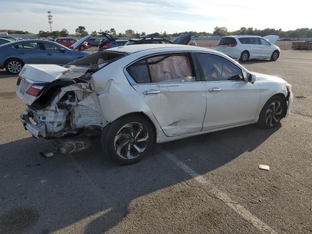  HONDA ACCORD 2017 Белы