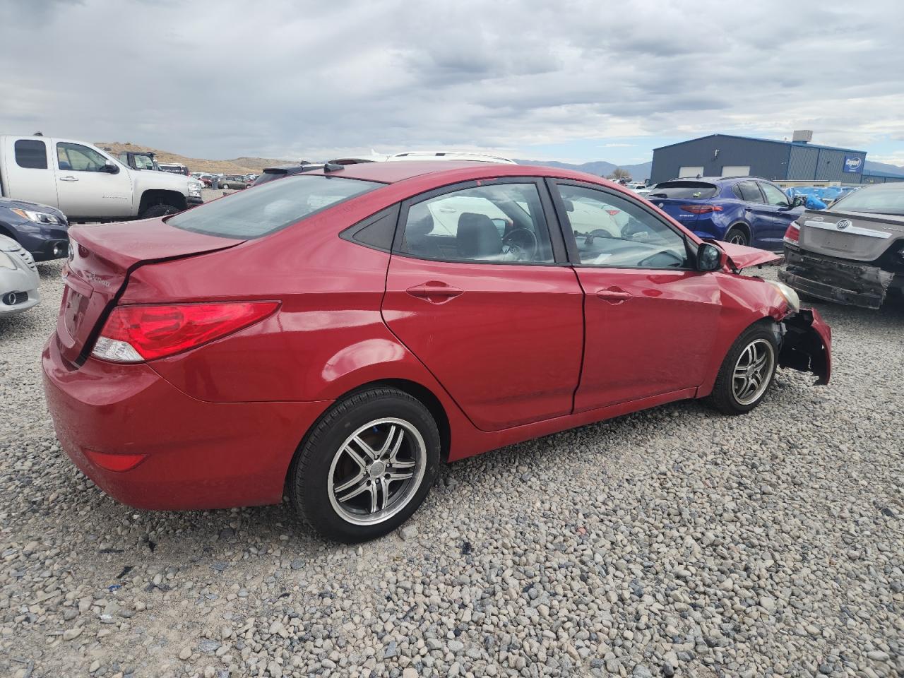 2013 Hyundai Accent Gls VIN: KMHCT4AE1DU451759 Lot: 81819005