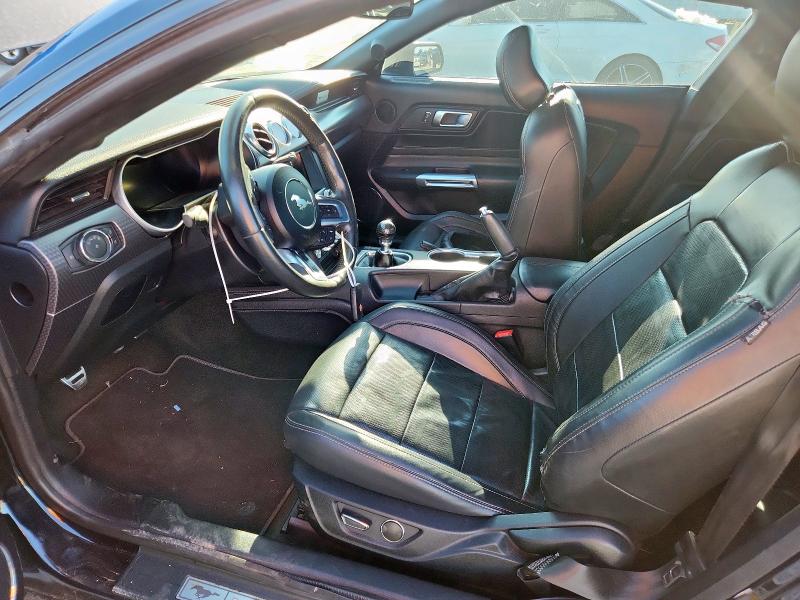  FORD MUSTANG 2019 Czarny
