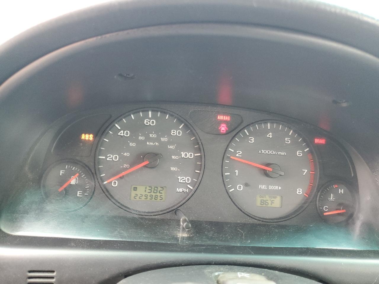 2001 Subaru Forester L VIN: JF1SF635X1G755138 Lot: 71324555