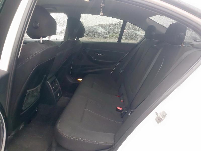 2012 BMW 318D SPORT 