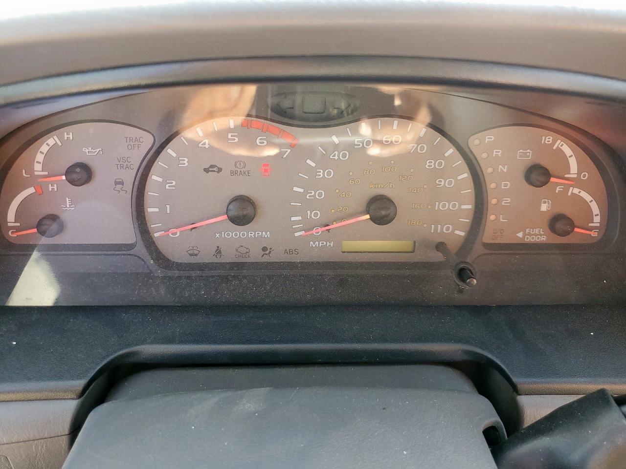 2002 Toyota Sequoia Sr5 VIN: 5TDZT34A22S123107 Lot: 83785095