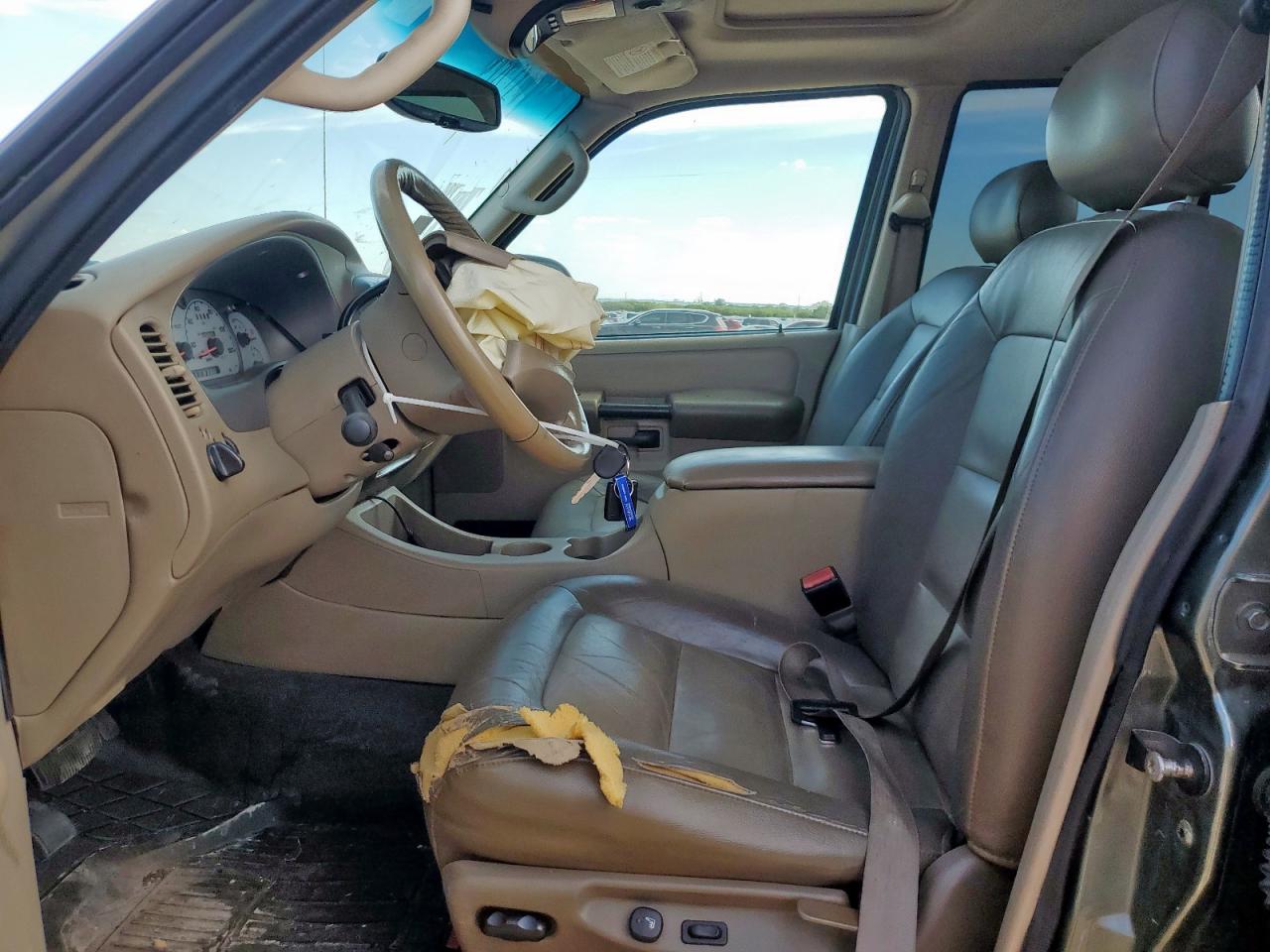 2003 Ford Explorer Sport Trac VIN: 1FMDU67E93UB98287 Lot: 71918915