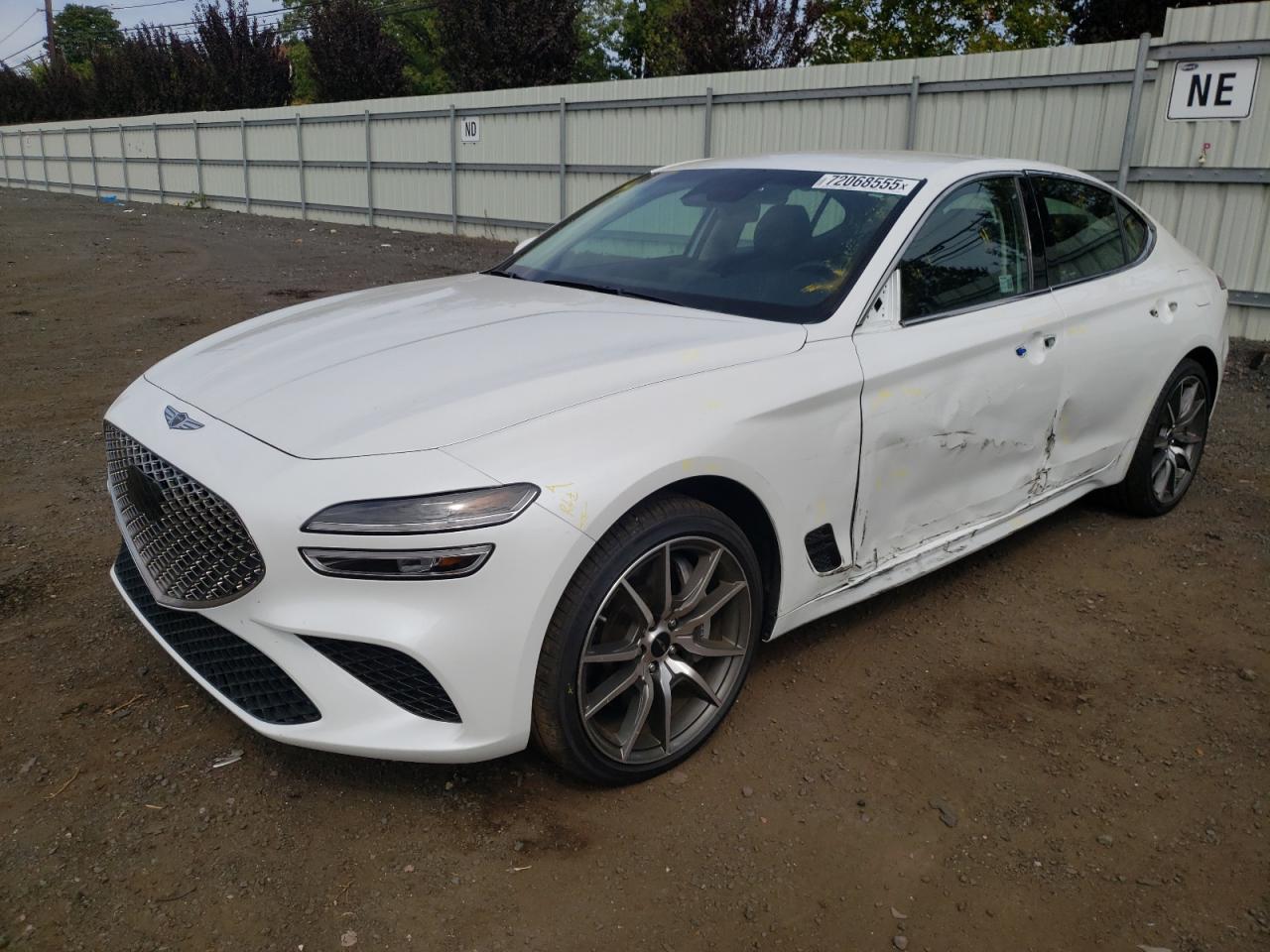 2025 Genesis G70 Base
