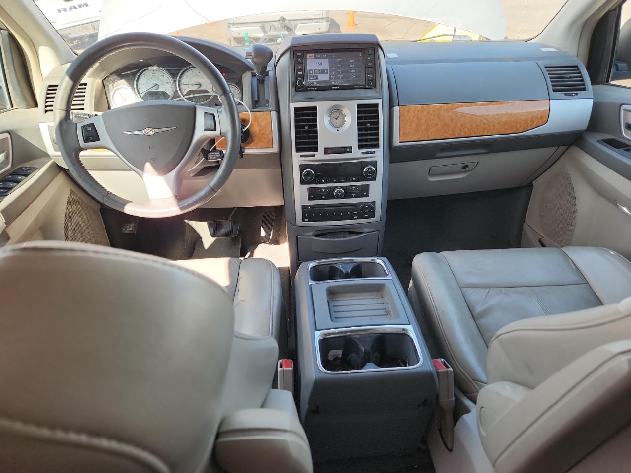 2008 Chrysler Town & Country Limited VIN: 2A8HR64X08R646779 Lot: 80899555