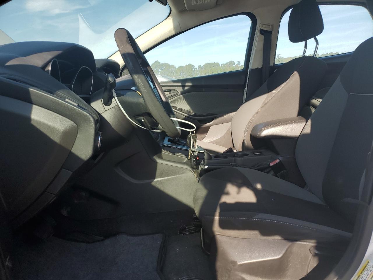 2012 Ford Focus Se VIN: 1FAHP3F20CL186317 Lot: 81597365