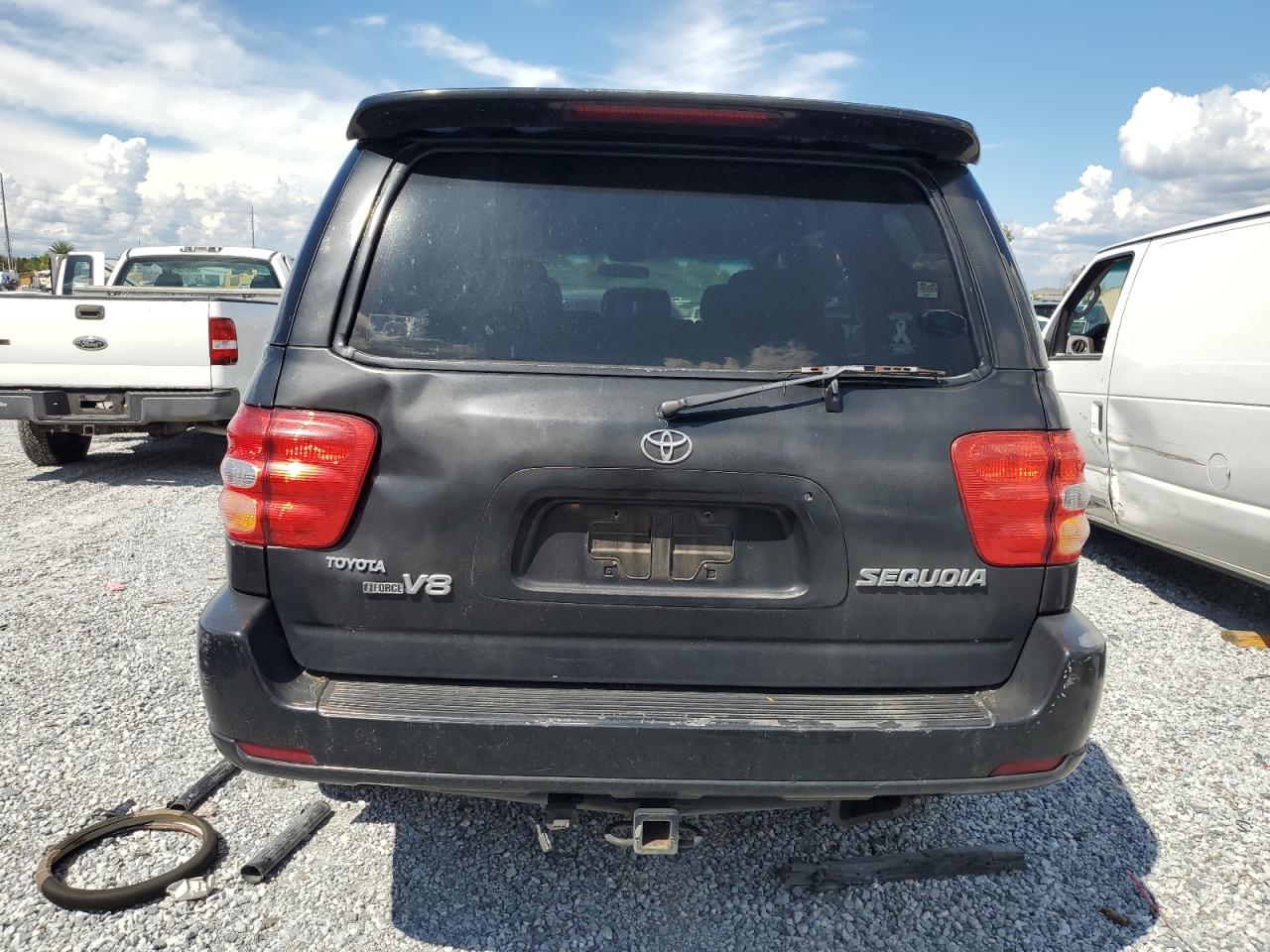 2002 Toyota Sequoia Sr5 VIN: 5TDZT34A62S136801 Lot: 84402835