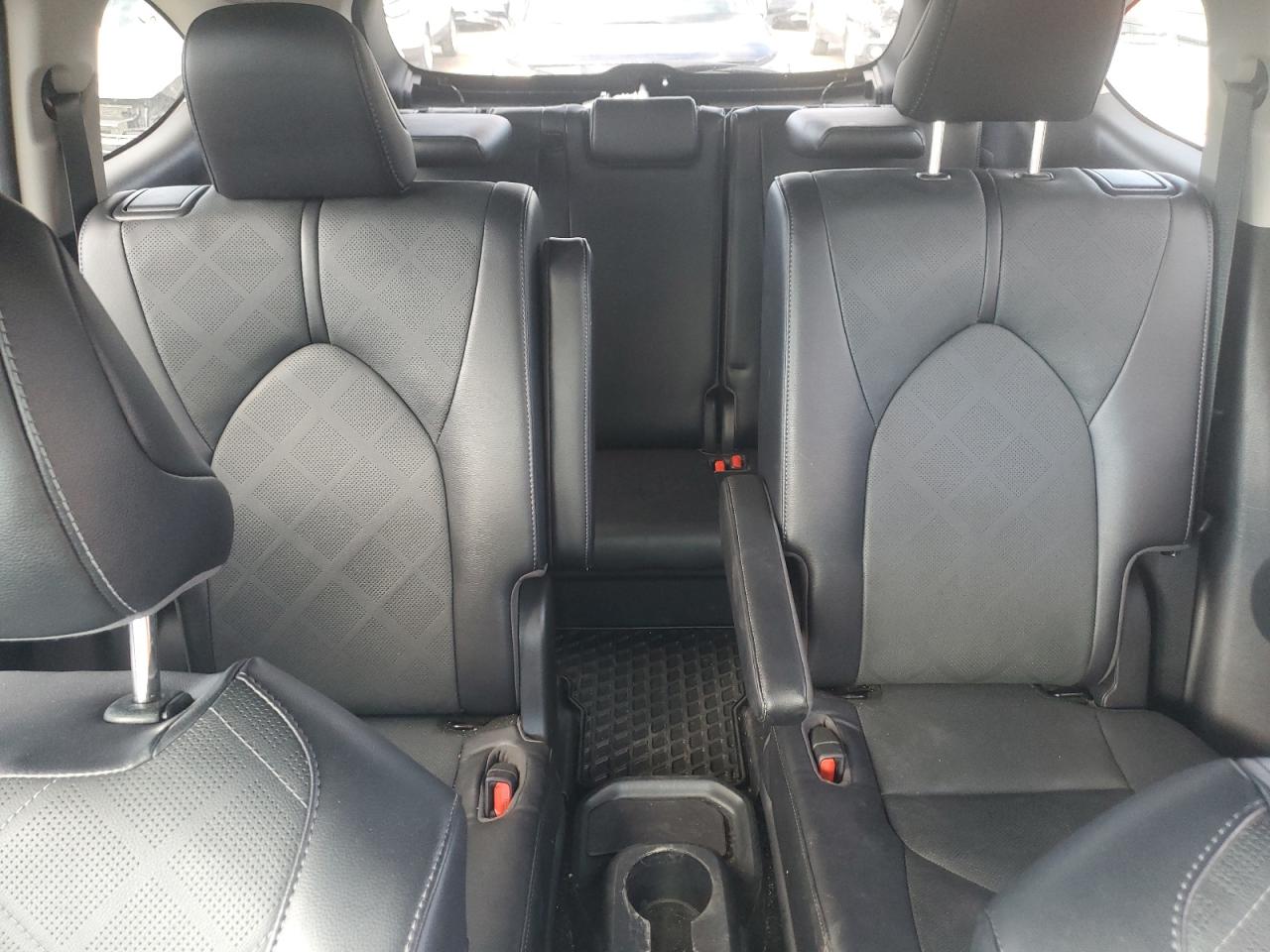 2022 Toyota Highlander Hybrid Platinum VIN: 5TDEBRCH0NS080880 Lot: 71965295