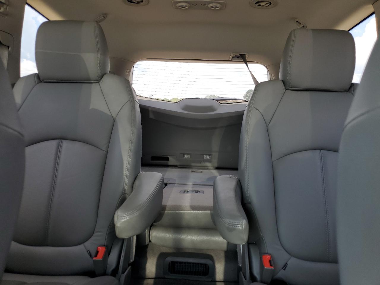 2011 Chevrolet Traverse Lt VIN: 1GNKRGED6BJ157197 Lot: 71224565