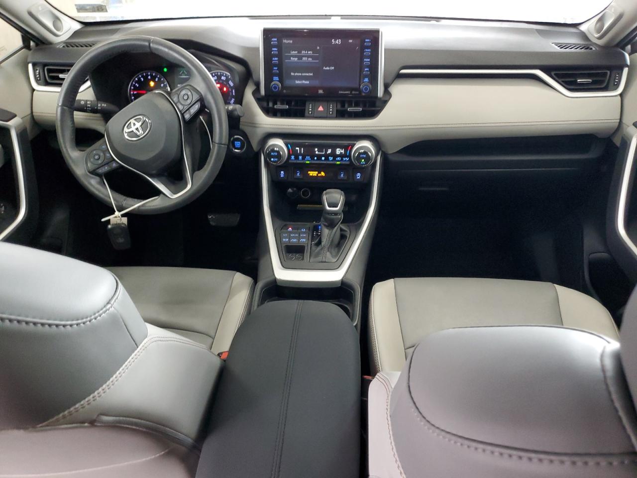 2021 Toyota Rav4 Xle Premium VIN: 2T3A1RFV4MC240776 Lot: 70777815