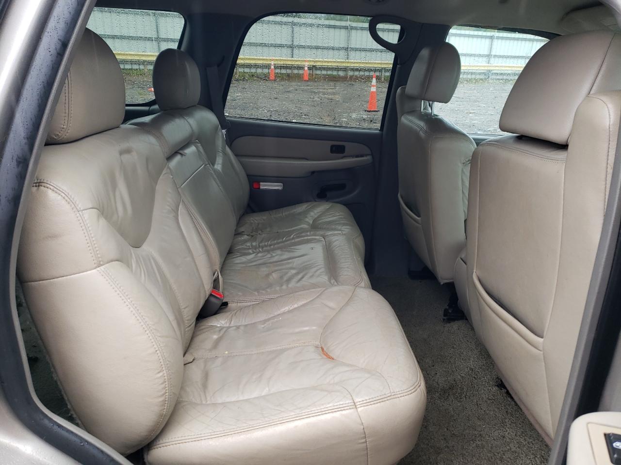 2002 GMC Yukon VIN: 1GKEK13Z72J338352 Lot: 81881045