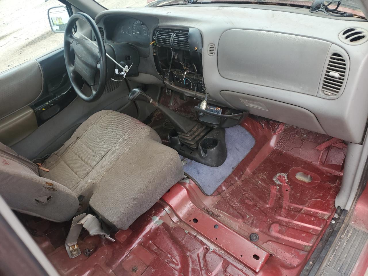 1997 Ford Ranger VIN: 1FTCR10A0VUA14983 Lot: 84465325