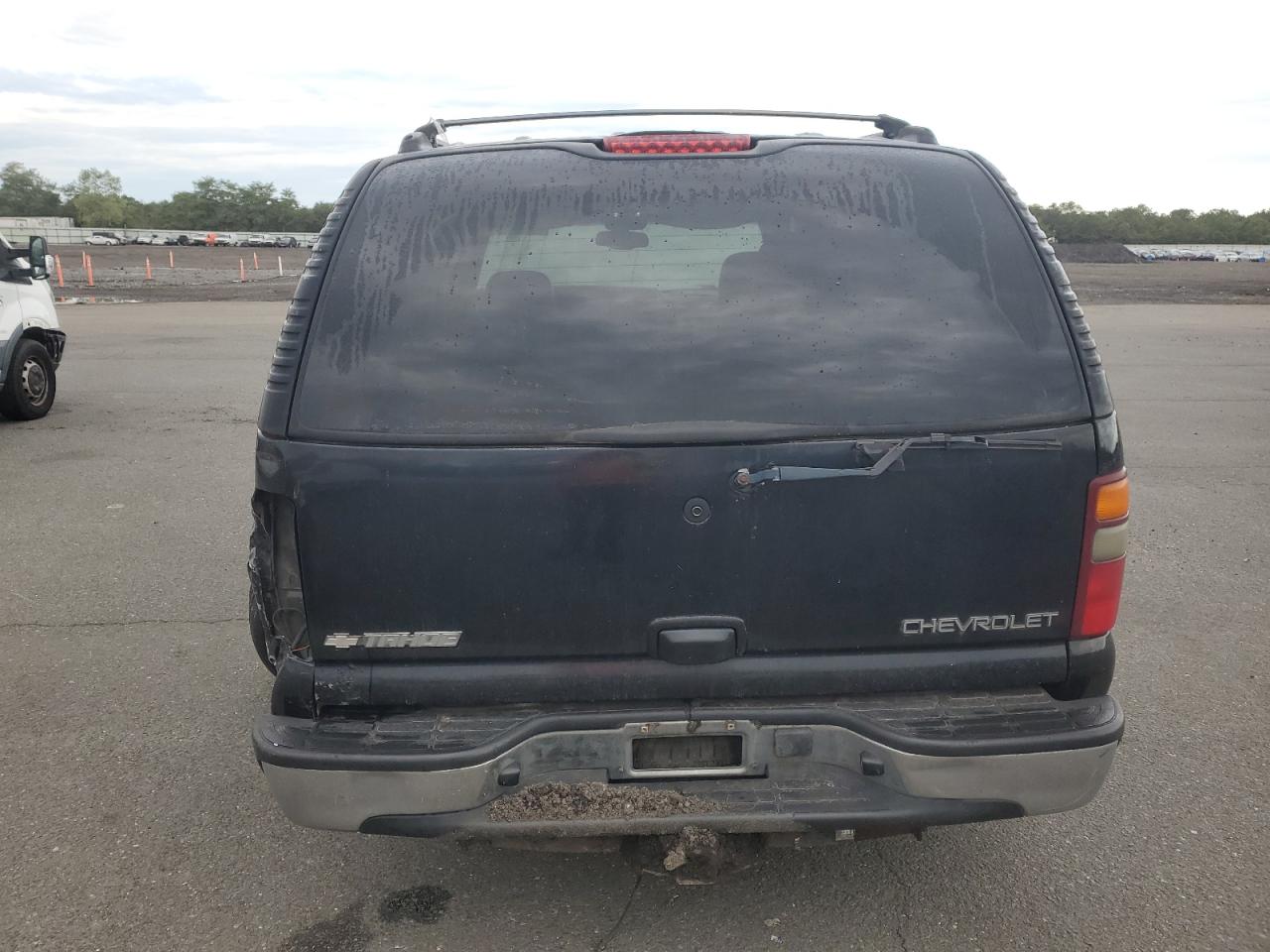 2003 Chevrolet Tahoe K1500 VIN: 1GNEK13Z83J249927 Lot: 84010245