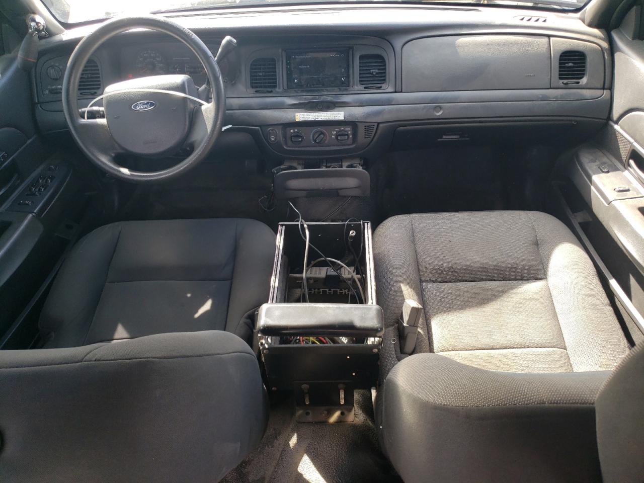 2006 Ford Crown Victoria Police Interceptor VIN: 2FAFP71W16X138521 Lot: 83811555