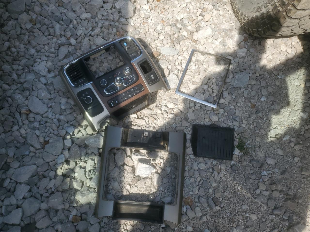 2013 Ram 3500 Laramie VIN: 3C63RRML5DG582522 Lot: 80624025