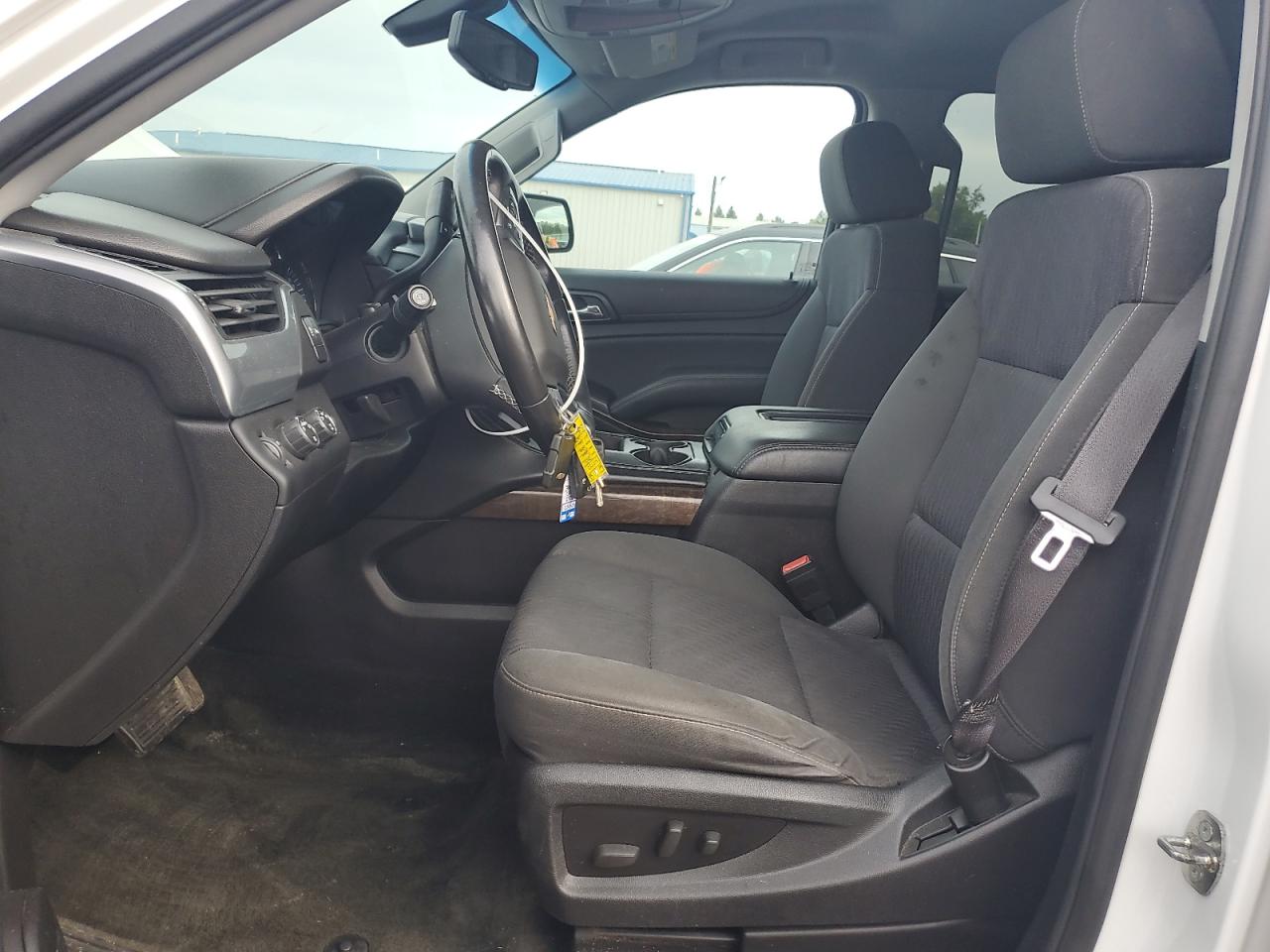 2015 Chevrolet Tahoe K1500 Ls VIN: 1GNSKAKC5FR517788 Lot: 71983855