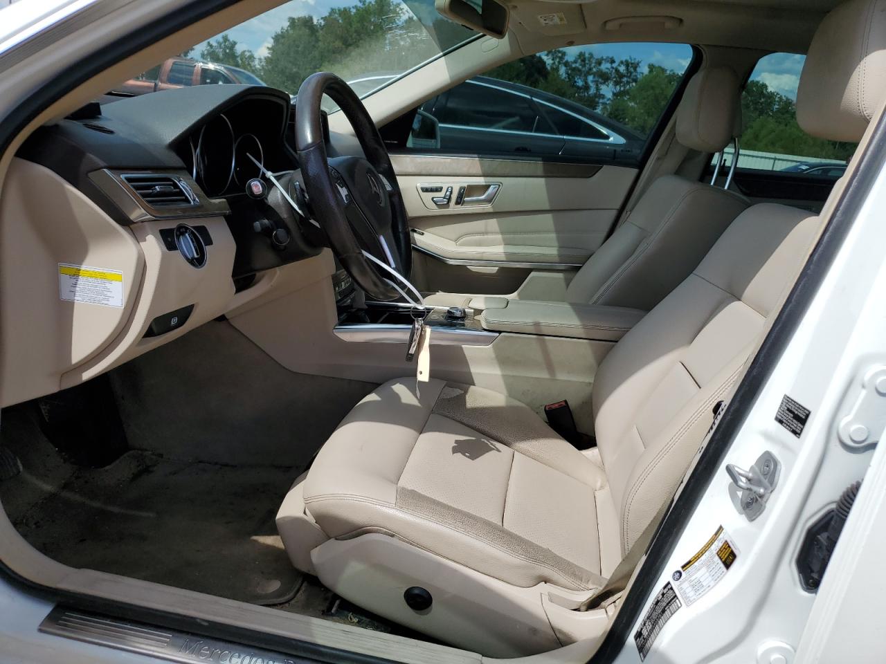 2014 Mercedes-Benz E 350 VIN: WDDHF5KB4EA868751 Lot: 81915335