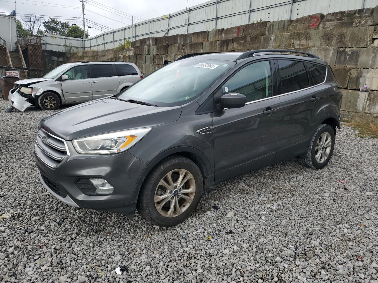 2017 Ford Escape Se VIN: 1FMCU0G90HUD75568 Lot: 80661805