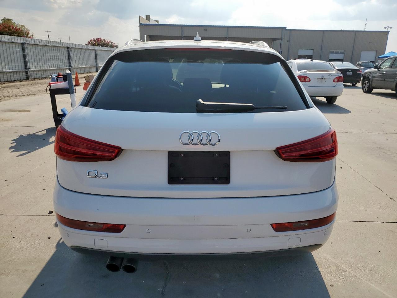 2018 Audi Q3 Premium VIN: WA1BCCFS1JR029850 Lot: 80460145