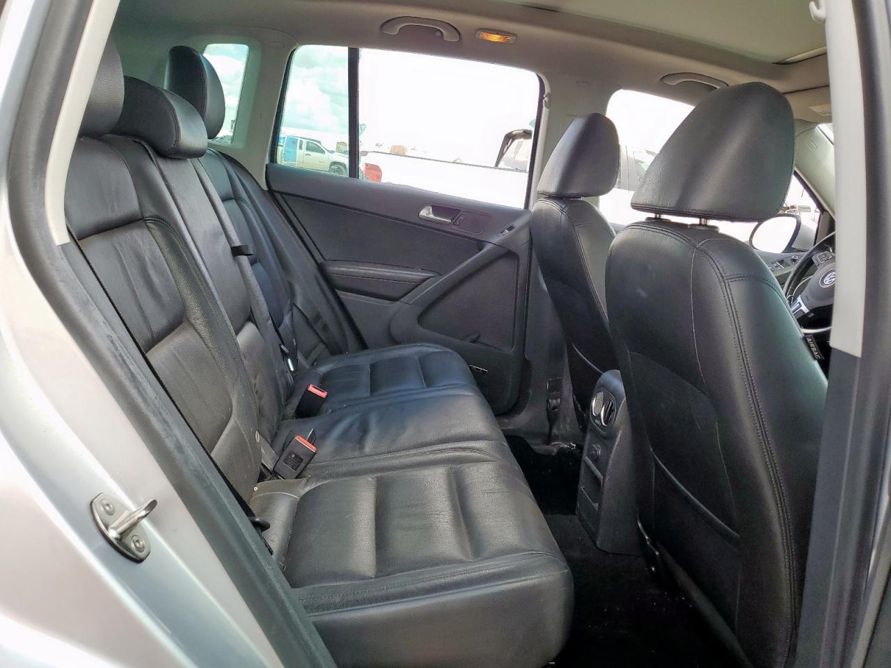 2017 Volkswagen Tiguan Sel VIN: WVGVV7AX0HK016111 Lot: 80585265