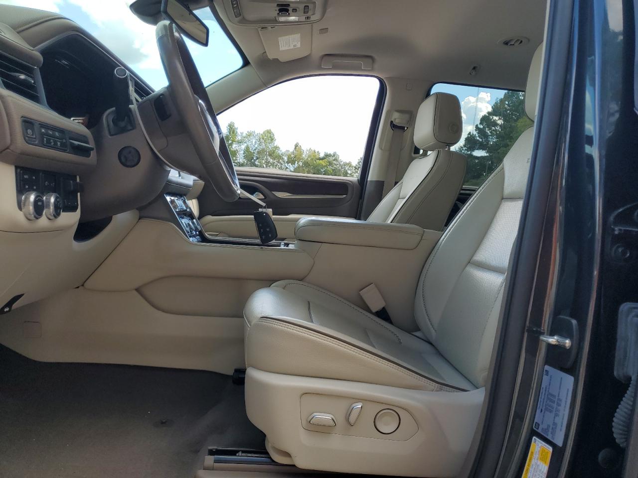 2022 GMC Yukon Denali VIN: 1GKS2DKL2NR238201 Lot: 80782755