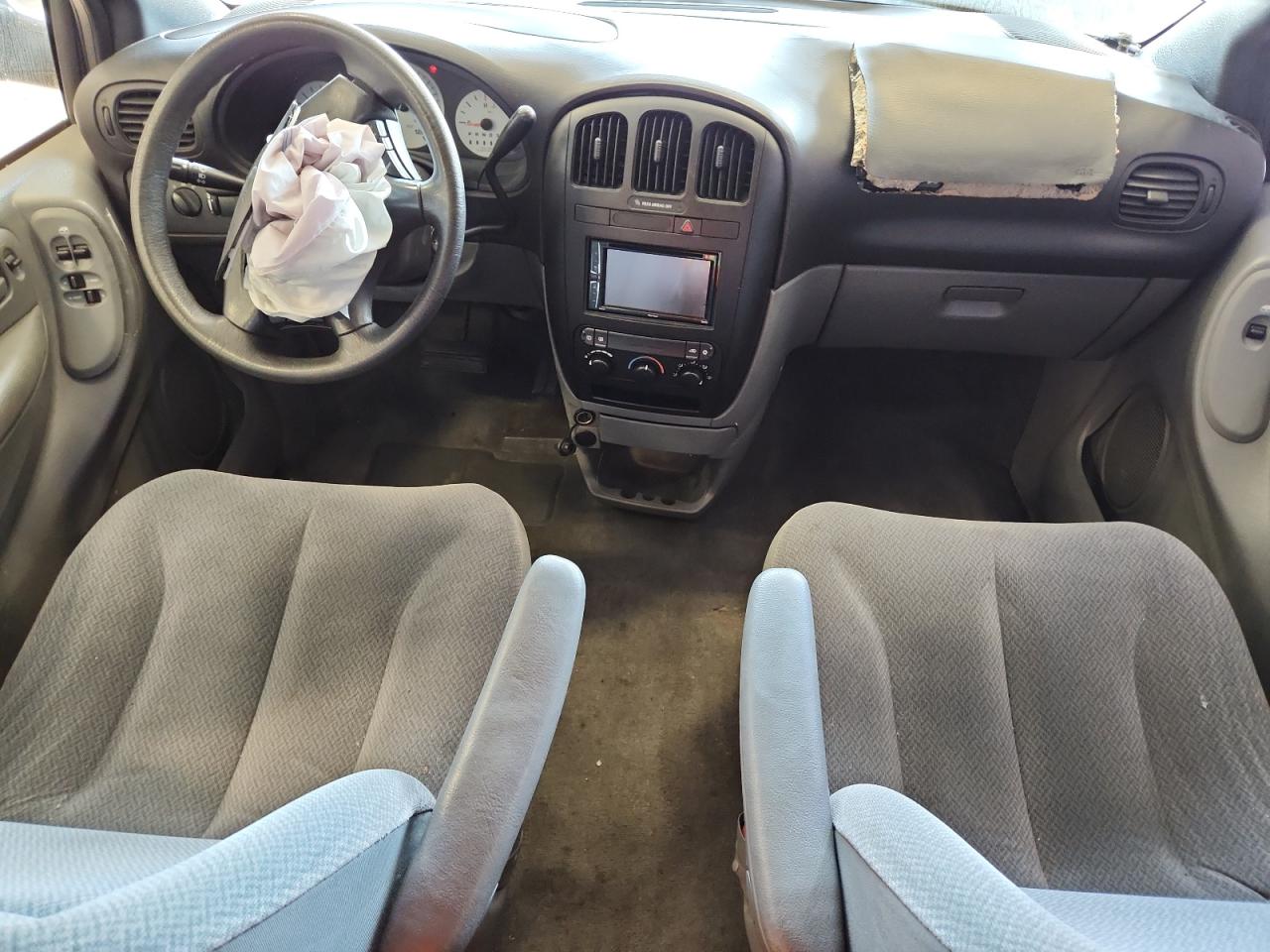 2004 Chrysler Town & Country VIN: 1C4GP45R04B579798 Lot: 80273355