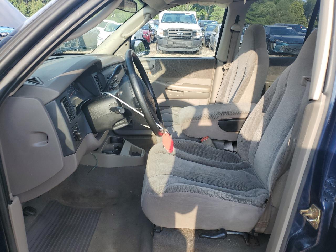 2003 Dodge Dakota Quad Sport VIN: 1D7HL38X43S381136 Lot: 71125365