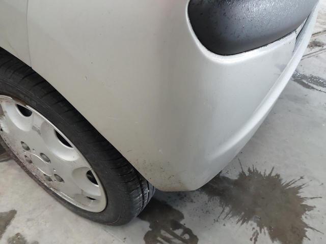 2010 NISSAN PIXO 