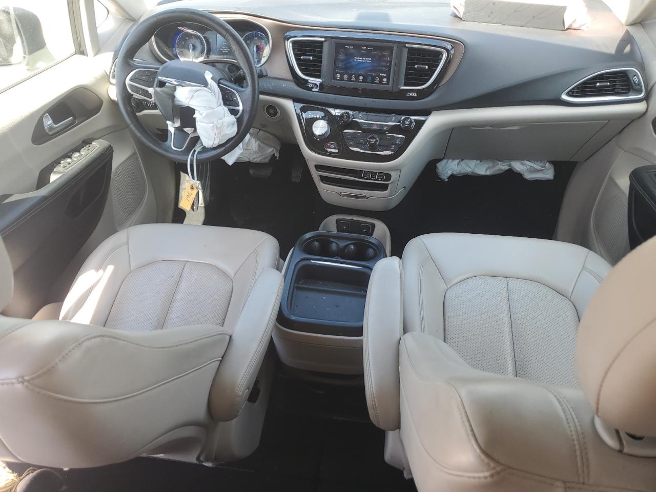 2021 Chrysler Voyager Lxi VIN: 2C4RC1DG2MR569777 Lot: 71519575