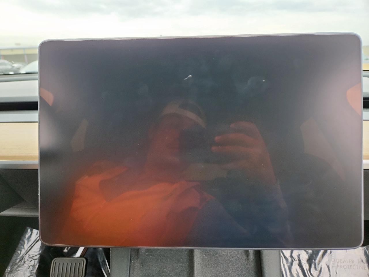 2023 Tesla Model Y VIN: 7SAYGAEE9PF625147 Lot: 70909645