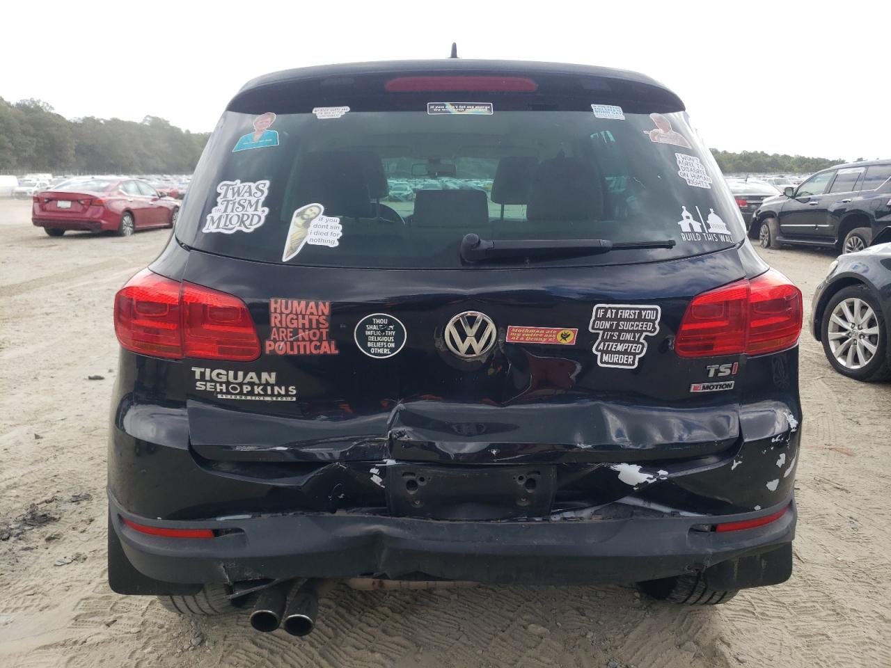 2016 Volkswagen Tiguan S VIN: WVGBV7AX8GW576047 Lot: 70985085