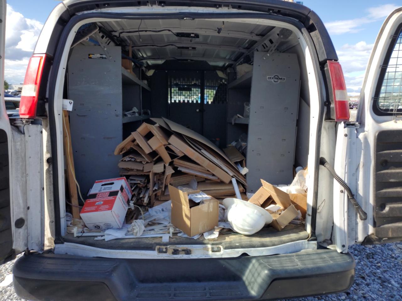 2017 Chevrolet Express G2500 VIN: 1GCWGAFF9H1276383 Lot: 84578745