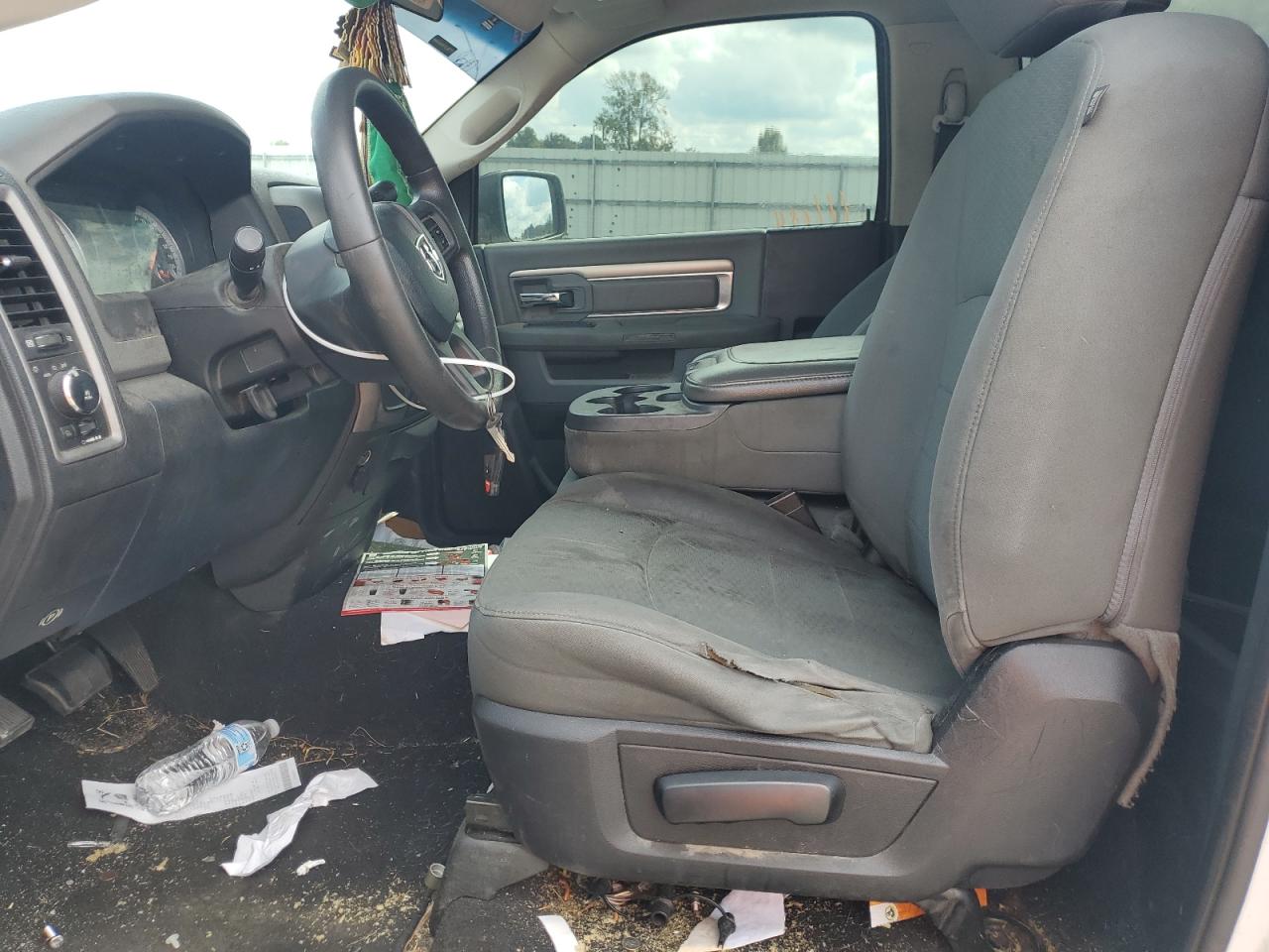 2013 Ram 1500 St VIN: 3C6JR6AT8DG501443 Lot: 81829035