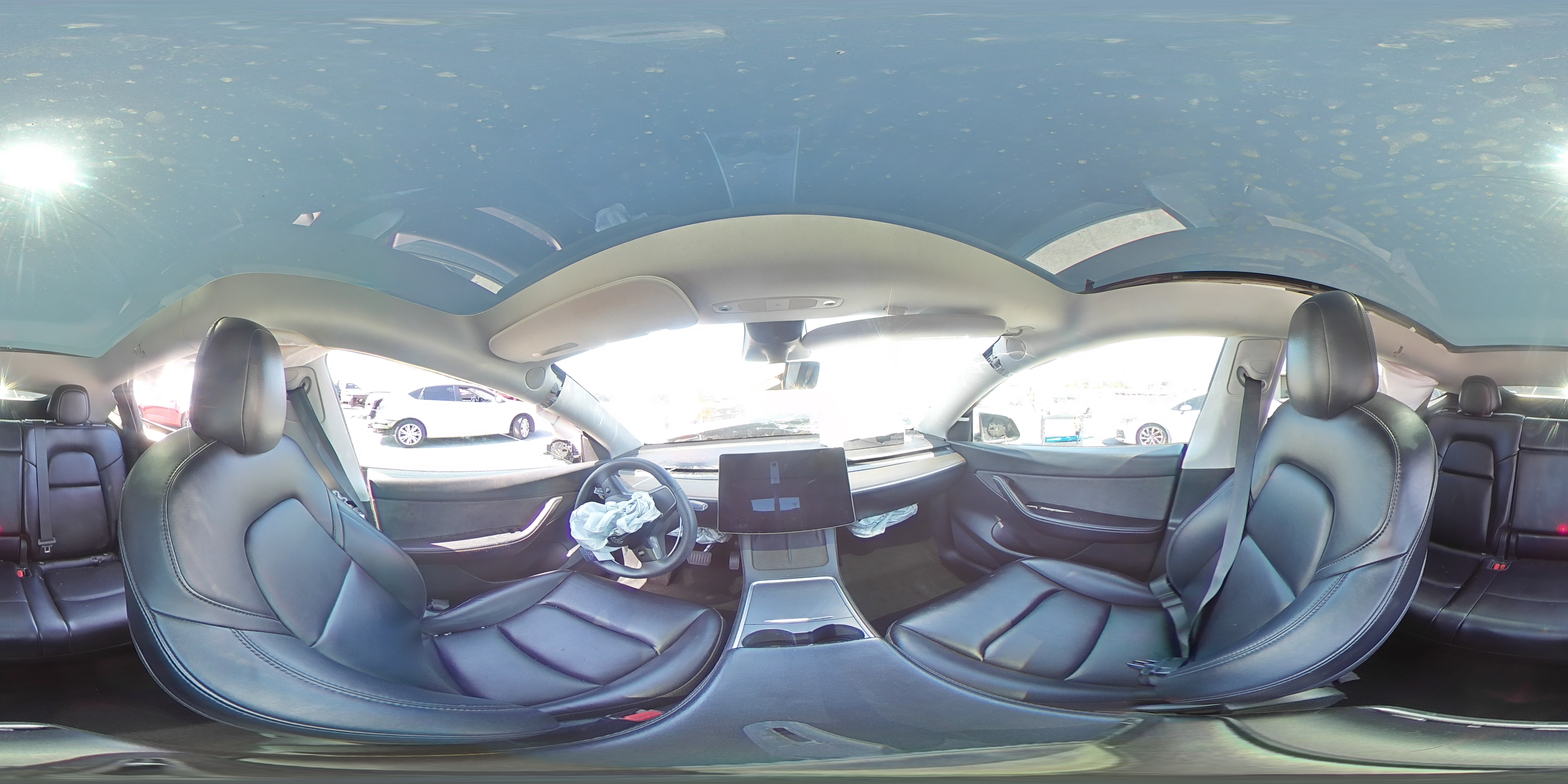 2022 Tesla Model Y VIN: 7SAYGDEE7NF352529 Lot: 81513465