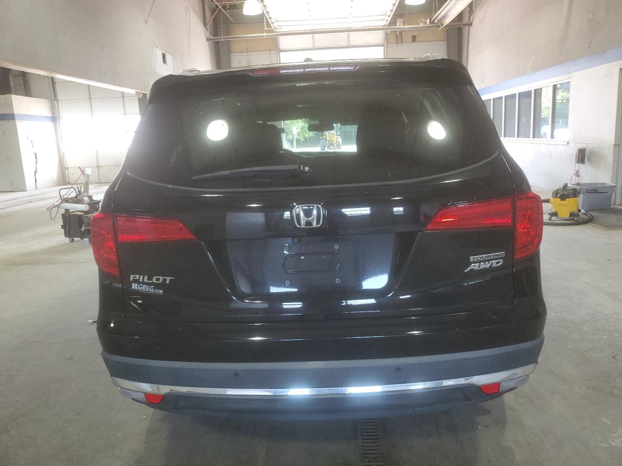 2017 Honda Pilot Touring VIN: 5FNYF6H99HB039125 Lot: 81526055