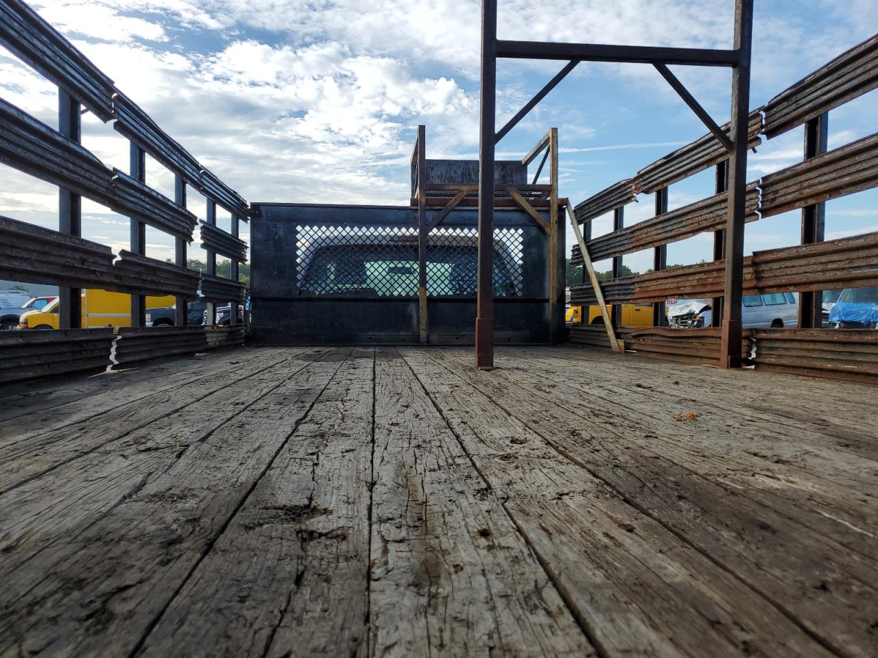 2014 Ford F550 Super Duty VIN: 1FDUF5GT3EEA05051 Lot: 72031555