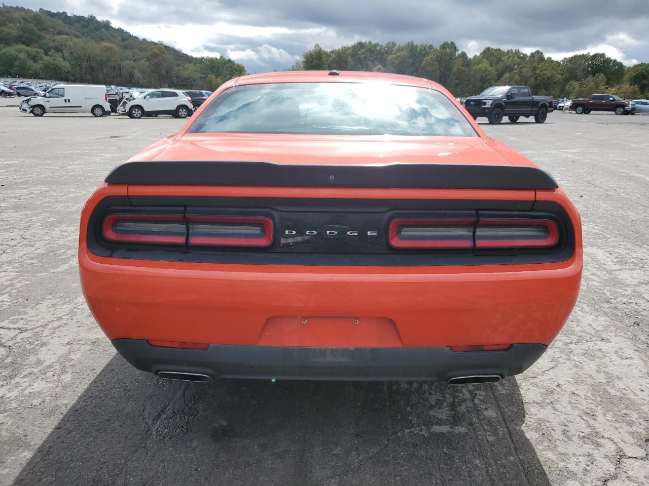 2018 Dodge Challenger Sxt VIN: 2C3CDZAG5JH171877 Lot: 82114825