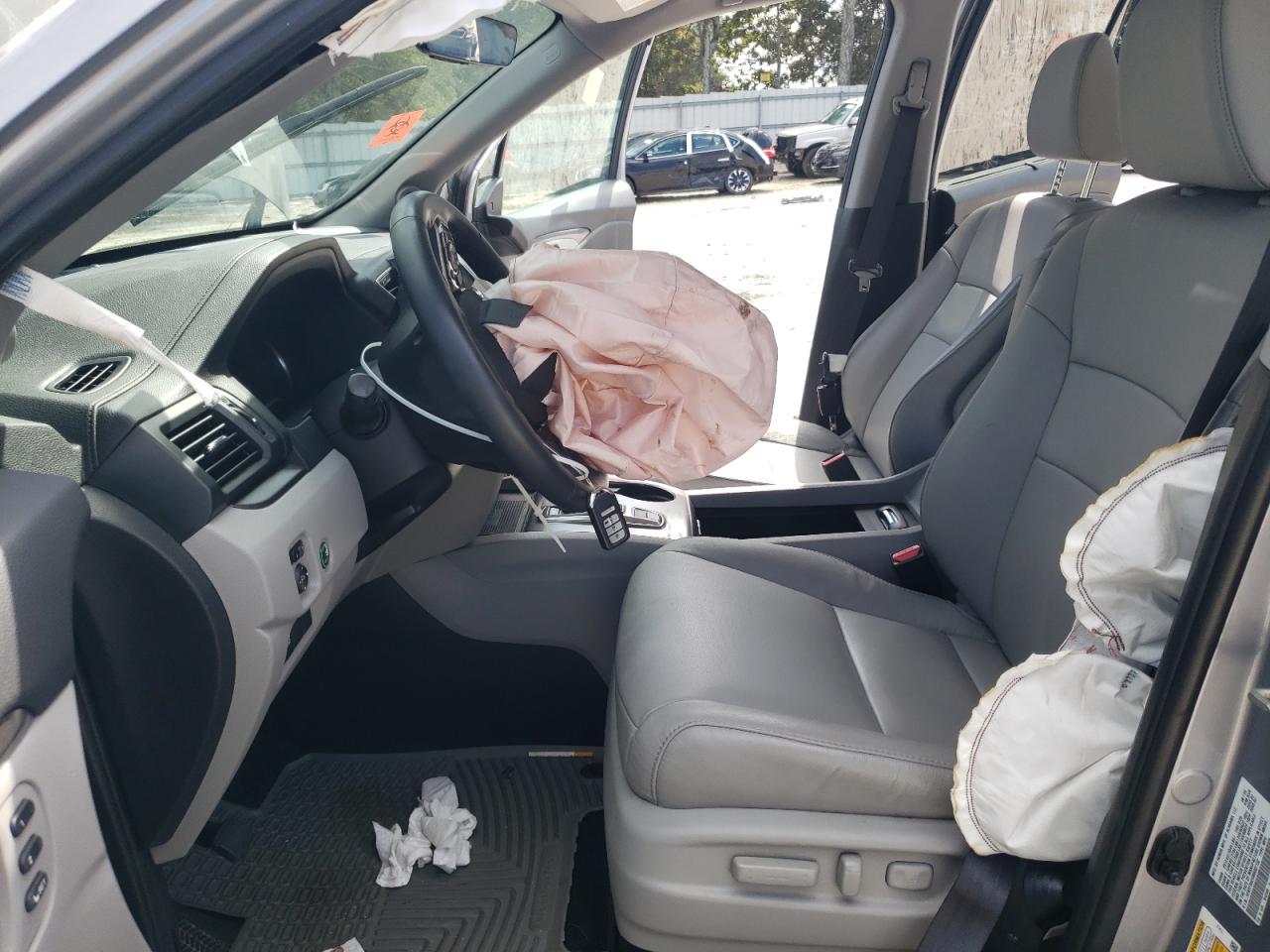 2021 Honda Pilot Se VIN: 5FNYF5H24MB001132 Lot: 84014165