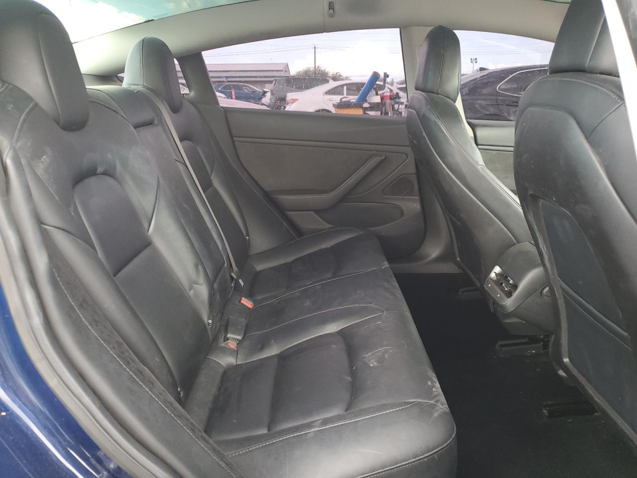 2018 Tesla Model 3 VIN: 5YJ3E1EA7JF058292 Lot: 71261025