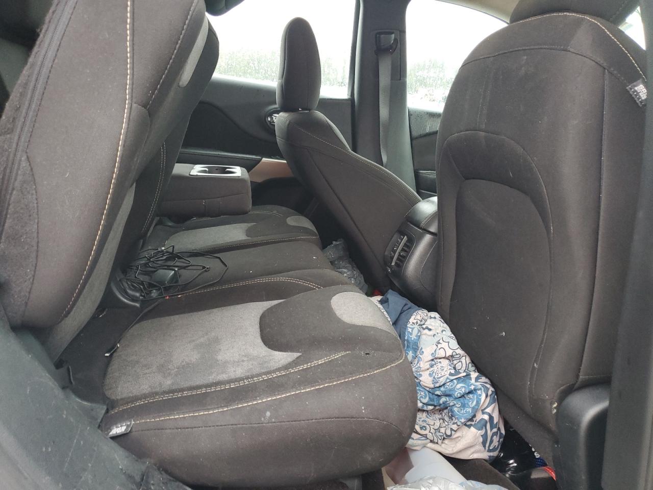 2017 Jeep Cherokee Sport VIN: 1C4PJLAB4HW623885 Lot: 81844905