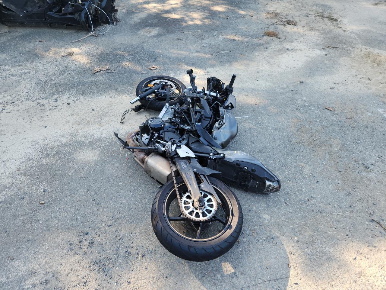 2023 Kawasaki Ex650 R VIN: ML5EXER10PDA84945 Lot: 80136155