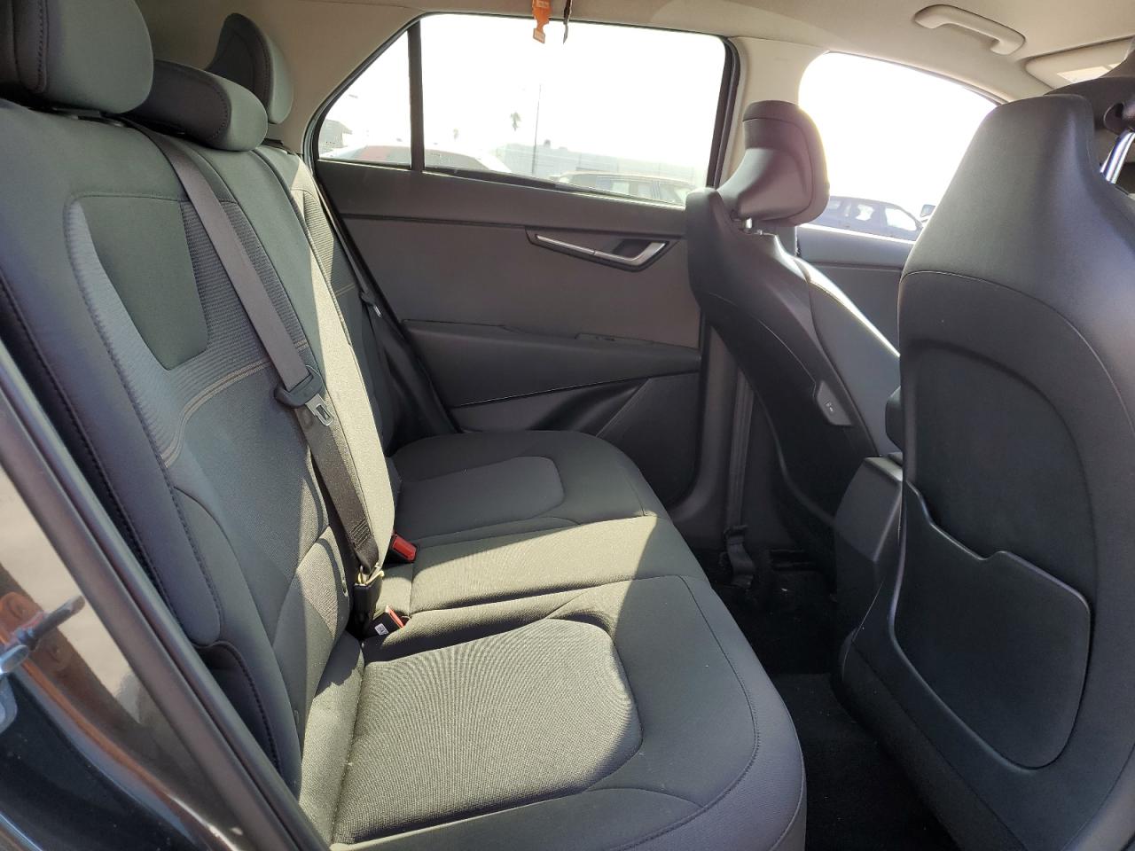 2025 Kia Niro Lx VIN: KNDCP3LE9S5268407 Lot: 80864595